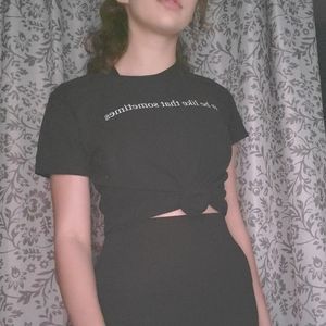 It be like that sometimes black graphic tee